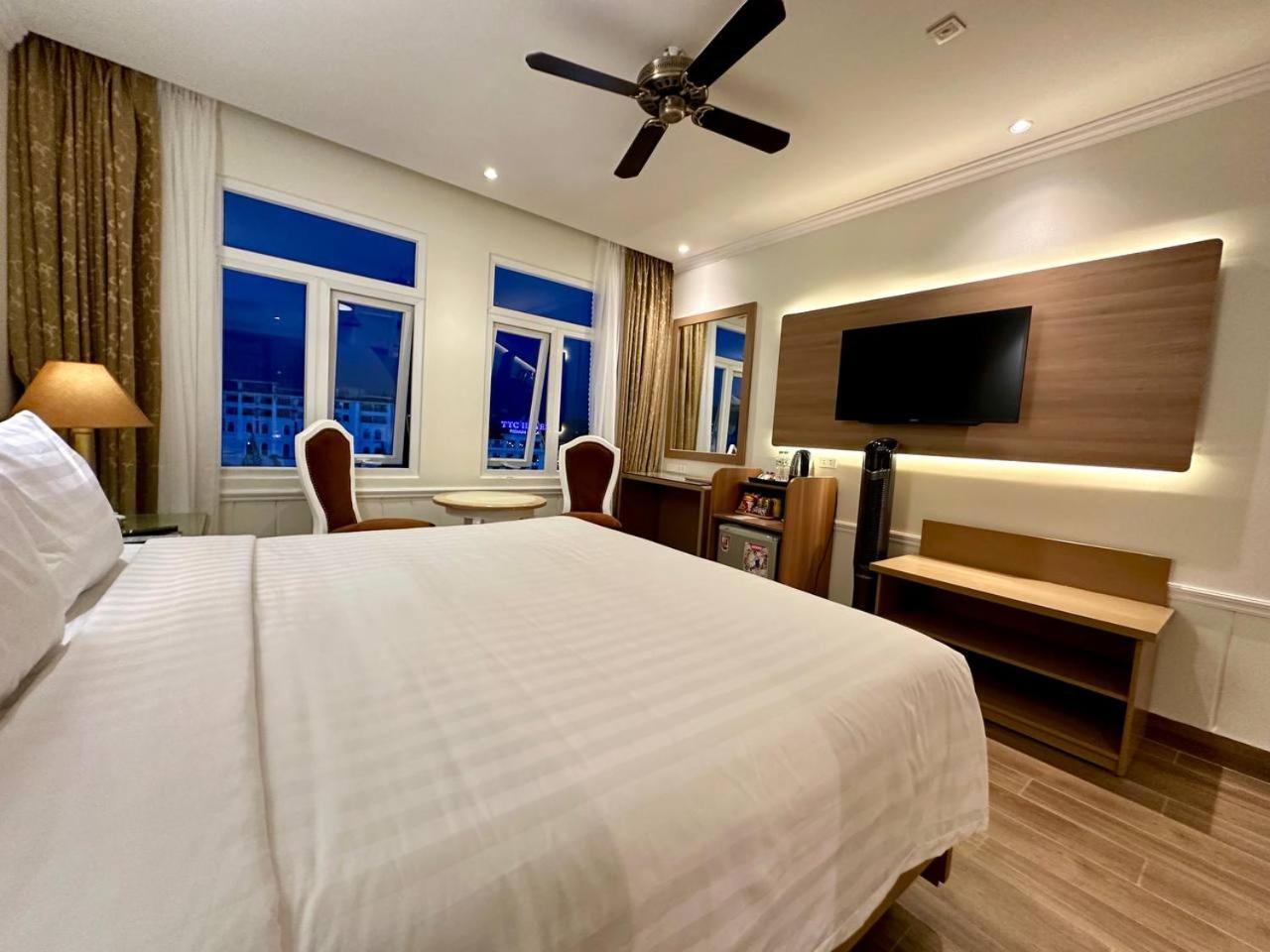 Tulip Hotel 2 Да Лат Екстериор снимка