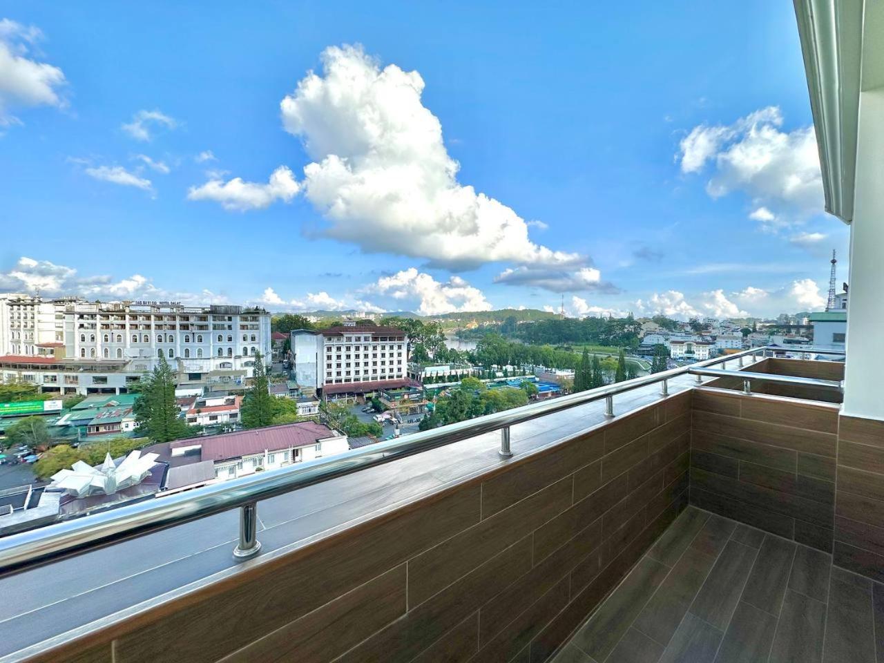 Tulip Hotel 2 Да Лат Екстериор снимка